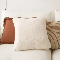 Chey Coussin luxe crème^Banak Hot