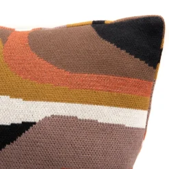 Deram Coussin^Banak