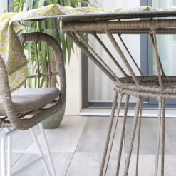 Ensemble Table et 4 chaises mattia^Banak Clearance