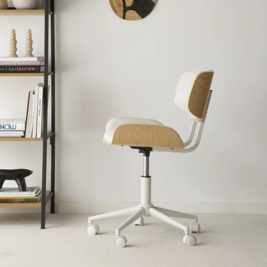 Haru Chaise de bureau rembourrée beige avec bois et roulettes^Banak Outlet