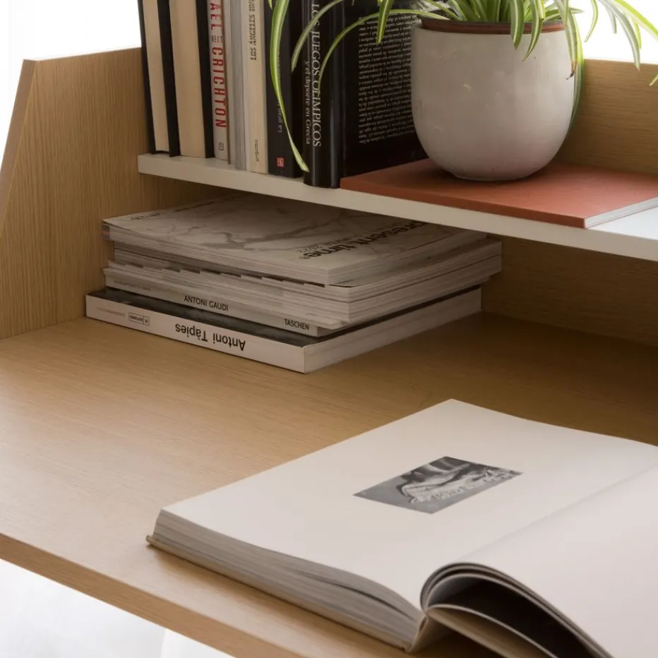 Matisse Bureau en chêne clair et métal blanc avec étagère^Banak Sale