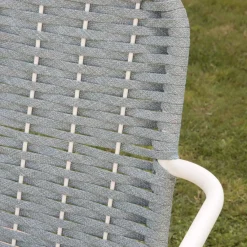 Mink Chaise de jardin en corde de couleur tourmaline et en aluminium blanc^Banak Sale