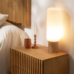 Nolan Mesita de noche de madera maciza de mango^Banak Online